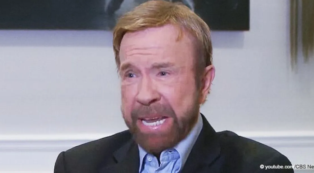 Chuck Norris a renoncé à sa carrière de cinéaste pour s’occuper de sa femme prétendument “empoisonnée” par l’IRM